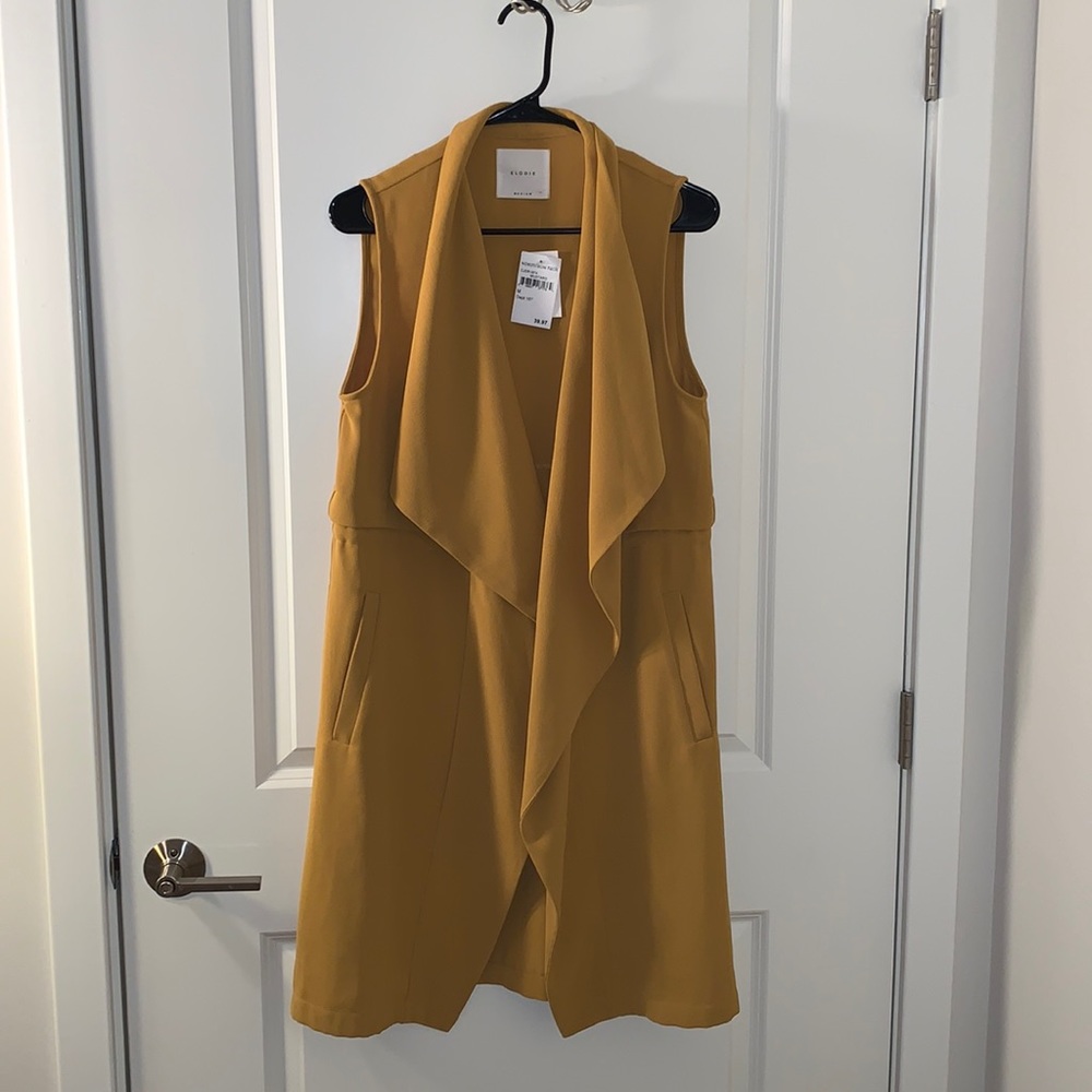 ELODIE never worn with Tags open front vest
